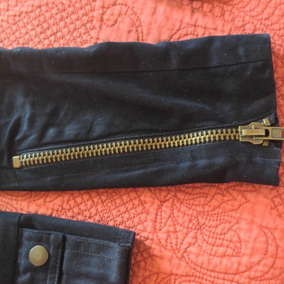 development by Erica Davies Ruffled Jacket - Picture 7 of 12